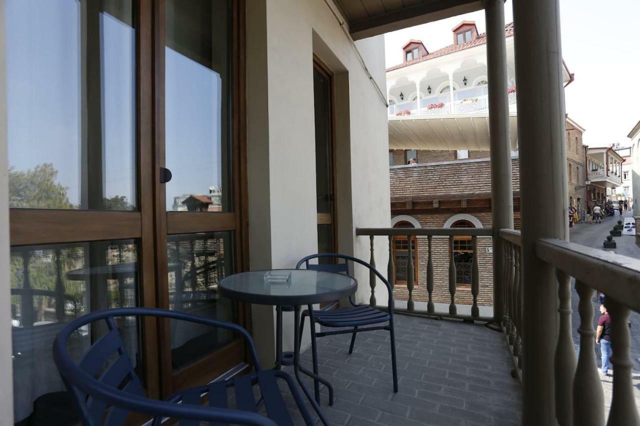 Proper Apartment - Duplex Home Tbiliszi Kültér fotó